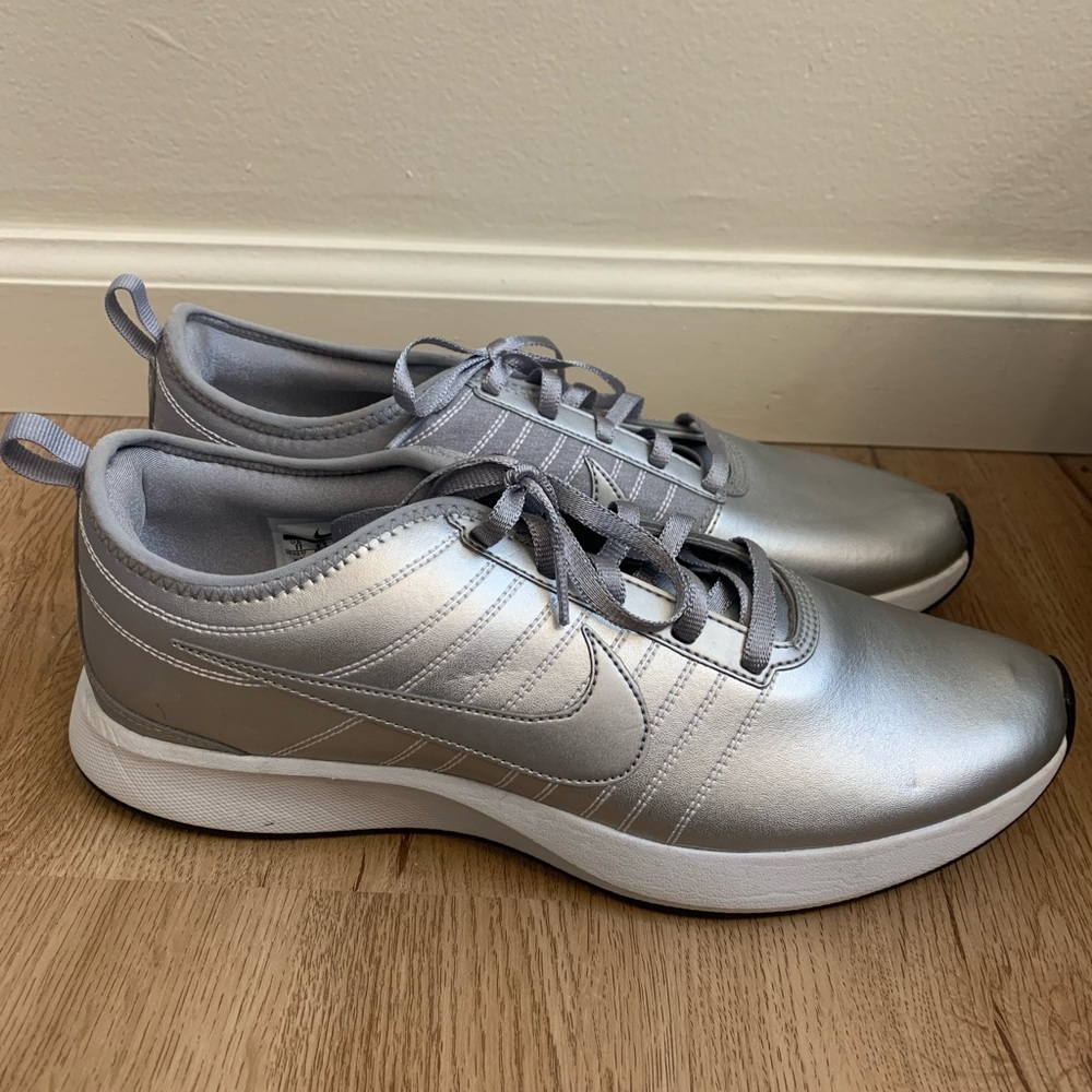 Women’s Nike Sneakers Silver Metallic Size 11